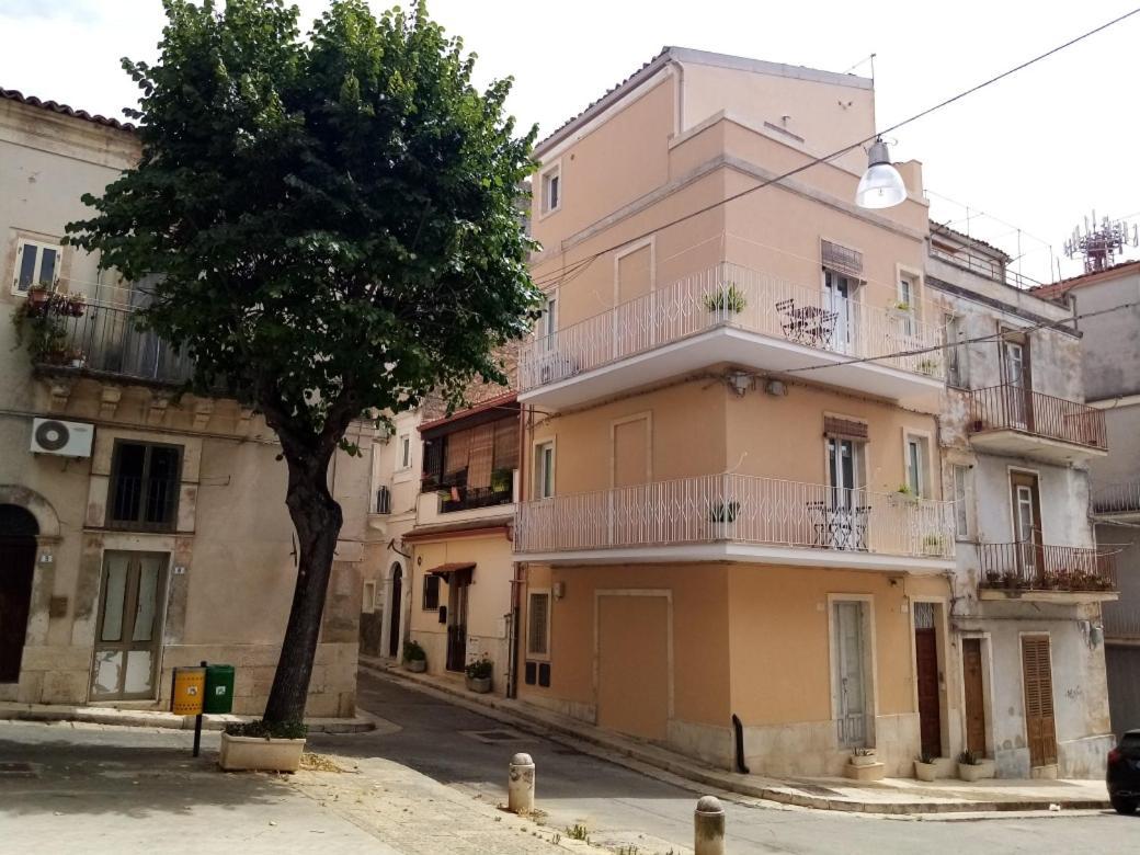 Piazza Salvatore 7, Gocce Di Sicilia Ragusa Buitenkant foto